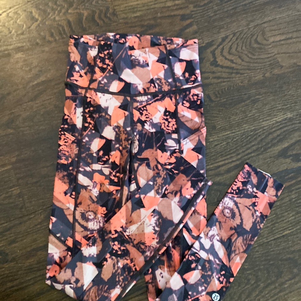 Lululemon leggings